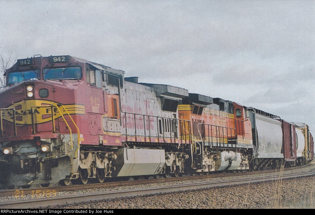 BNSF 942 West